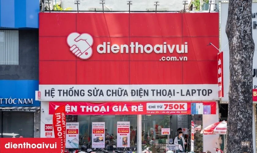 Địa chỉ thay ép kính cảm ứng iPad Gen 6 2018 ở đâu uy tín, lấy liền lại TPHCM và Hà Nội