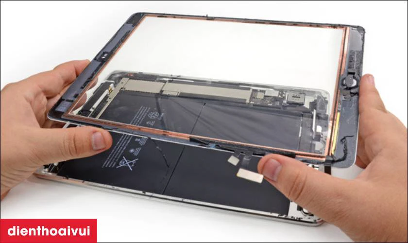 Những lưu ý trước khi thay kính cảm ứng iPad Mini 2 chính hãng Feaglet