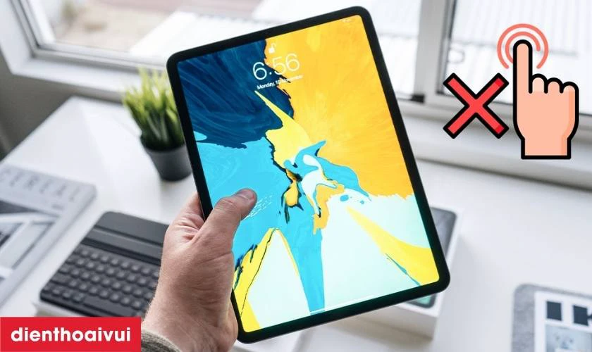 Kính nứt kéo dài ảnh hưởng cảm ứng