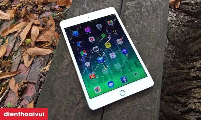 C&aacute;c dấu hiệu nhận biết bạn cần thay k&iacute;nh cảm ứng iPad Mini mới