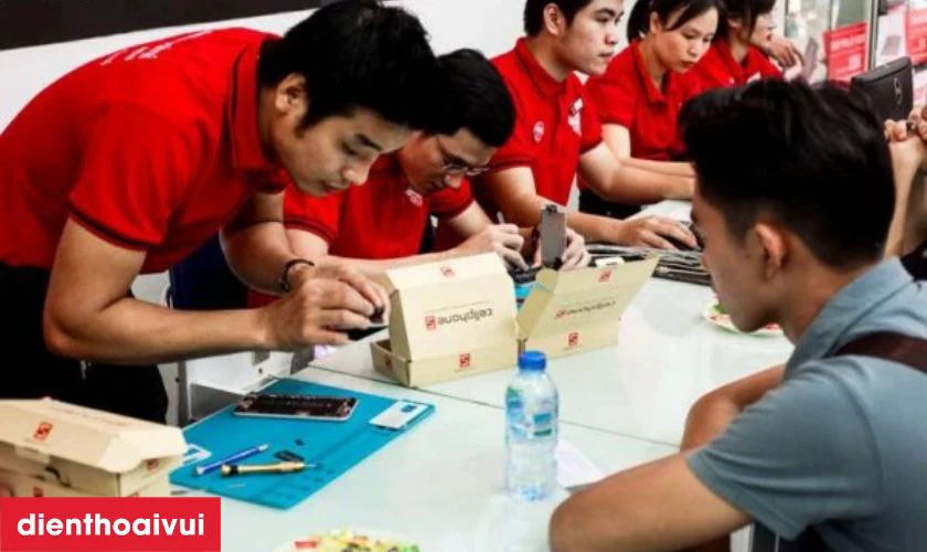 Cửa hàng thay kính iPad lấy liền tại Điện Thoại Vui