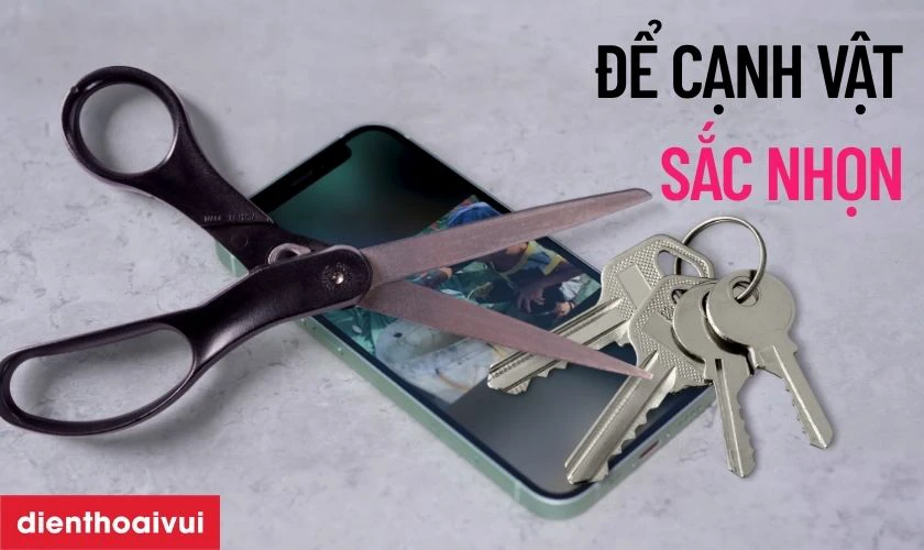 Nguyên nhân tại sao điện thoại dễ bị nứt vỡ mặt kính