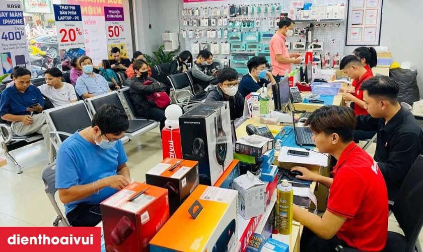 Dịch vụ thay kính cảm ứng iPhone 12 Pro chính hãng Feaglet lấy liền tại Điện Thoại Vui