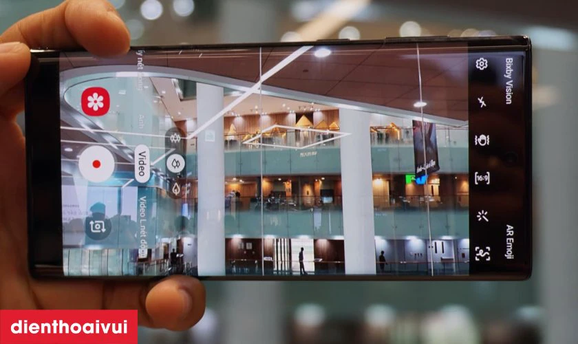 Có nên thay kính camera Samsung Galaxy Note 10 Plus không?