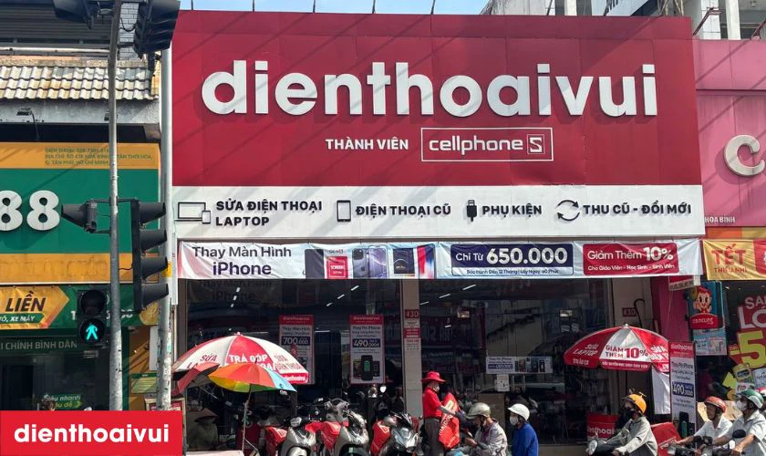Nên thay kính camera Samsung Galaxy S10 ở đâu uy tín