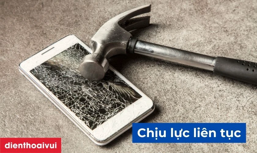 Mặt kính camera vỡ do chịu tác động của lực liên tục