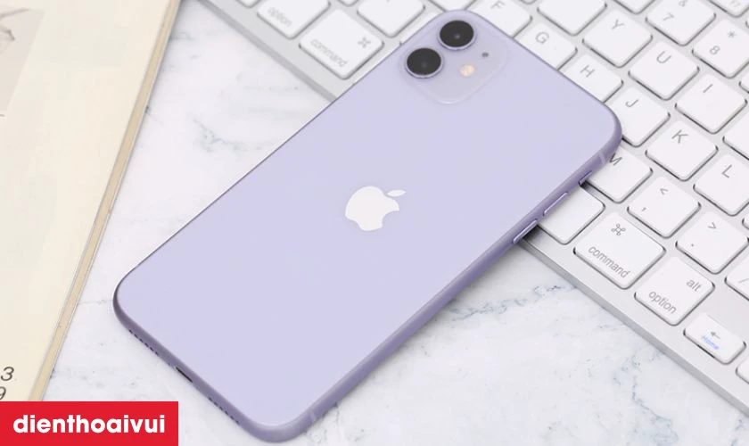 Có nên thay kính lưng iPhone 11 chính hãng Aries không