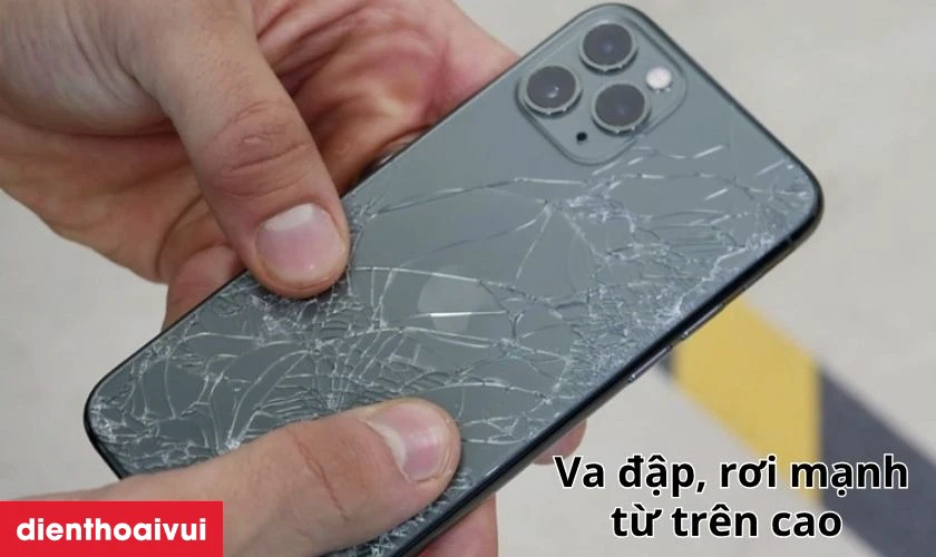 Nguyên nhân gây hỏng kính lưng iPhone