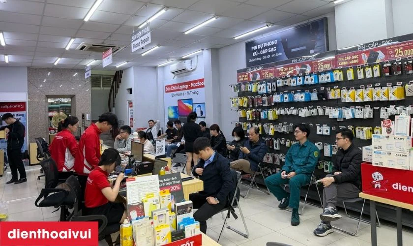 Quy tr&igrave;nh thay k&iacute;nh lưng Oppo A96 uy t&iacute;n tại Điện Thoại Vui