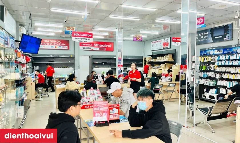 Địa chỉ thay k&iacute;nh lưng Oppo A98 ở đ&acirc;u uy t&iacute;n tại TPHCM, H&agrave; Nội, Đồng Nai?