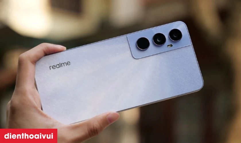 C&aacute;ch chọn loại nắp lưng Realme C65 chất lượng