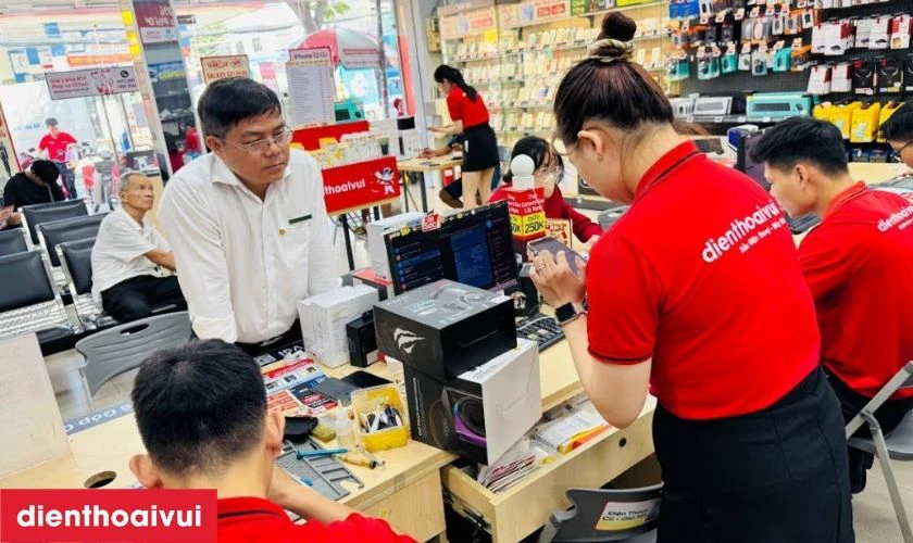 Quy tr&igrave;nh minh bạch, kh&aacute;ch h&agrave;ng theo d&otilde;i trực tiếp