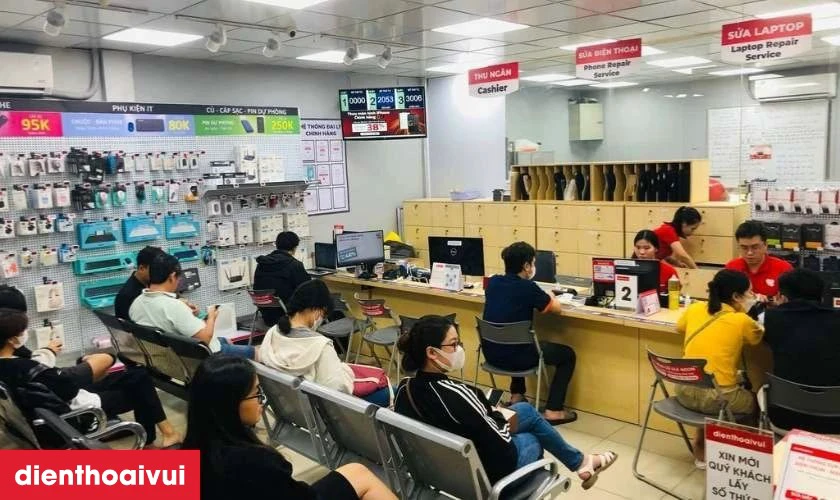 Địa chỉ thay loa ngo&agrave;i Samsung Galaxy