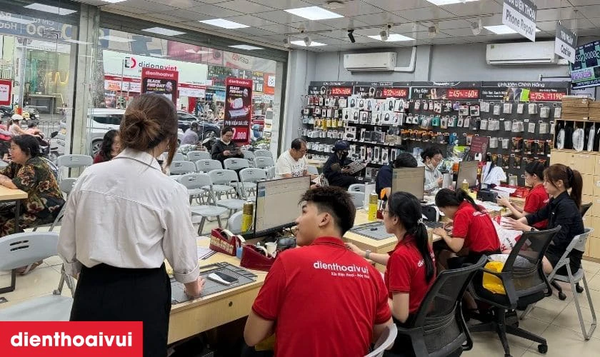 Địa chỉ thay loa ngo&agrave;i Samsung Galaxy A13