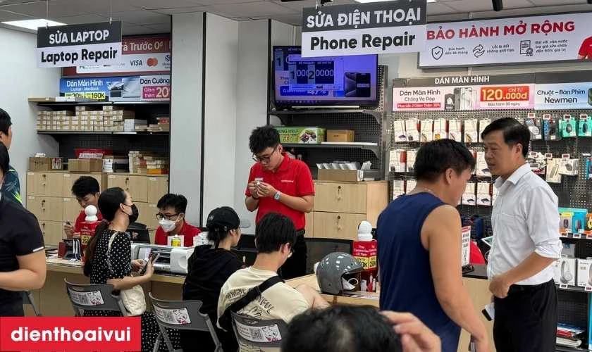 Quy trình thay minh bạch, uy tín tại Điện Thoại Vui