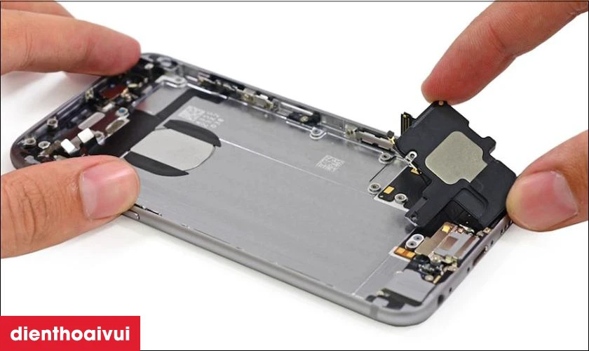 Thay loa ngoài Samsung Galaxy S23 FE có ảnh hưởng gì đến dữ liệu không