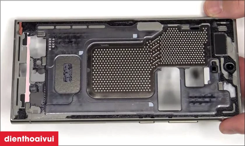 Cần lưu &yacute; g&igrave; khi thay loa ngo&agrave;i Samsung