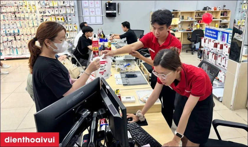 Thay loa trong iPhone 11 chính hãng Aries ở đâu uy tín?
