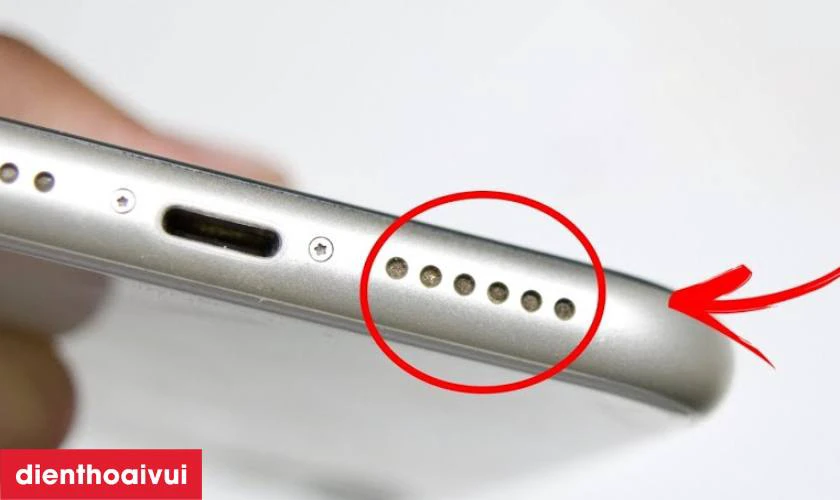 Nguy&ecirc;n nh&acirc;n thay loa trong iPhone 13 ch&iacute;nh h&atilde;ng Aries