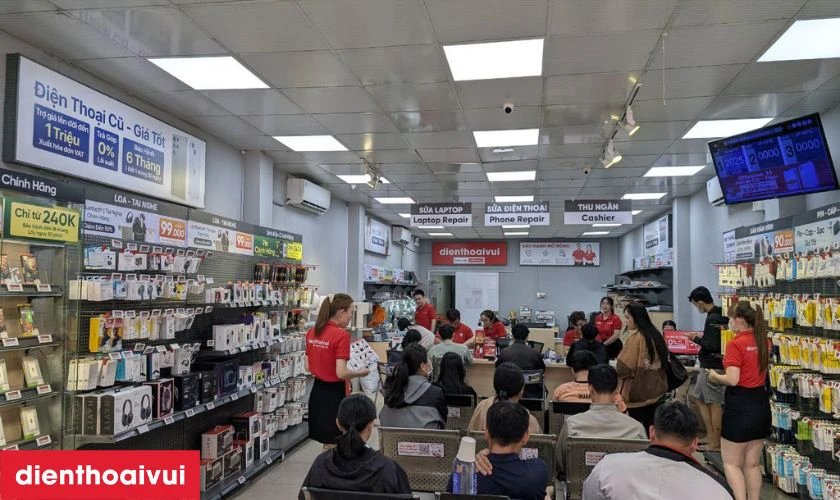 Dịch vụ thay loa trong iPhone 14 Pro Max lấy liền tại Điện Thoại Vui