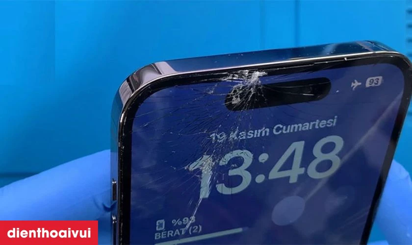 Nguyên nhân main iPhone 15 Pro 256GB hư hỏng