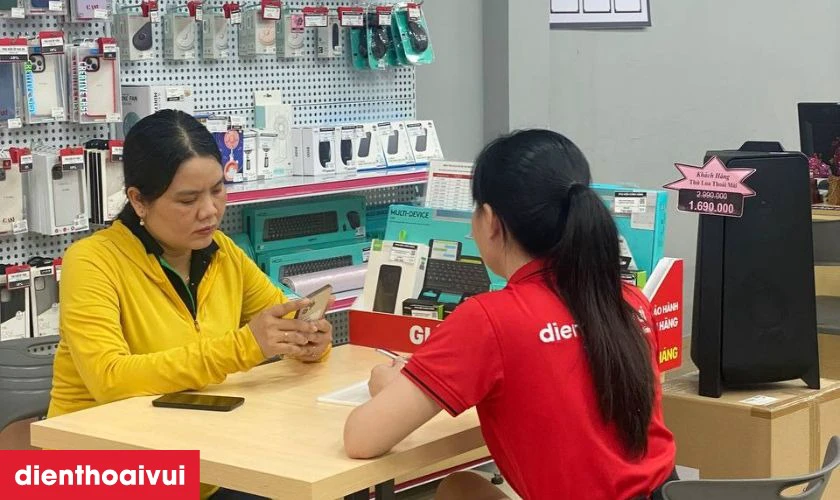 Tiếp nhận máy bị lỗi, hư main iPhone 15 Pro 256GB