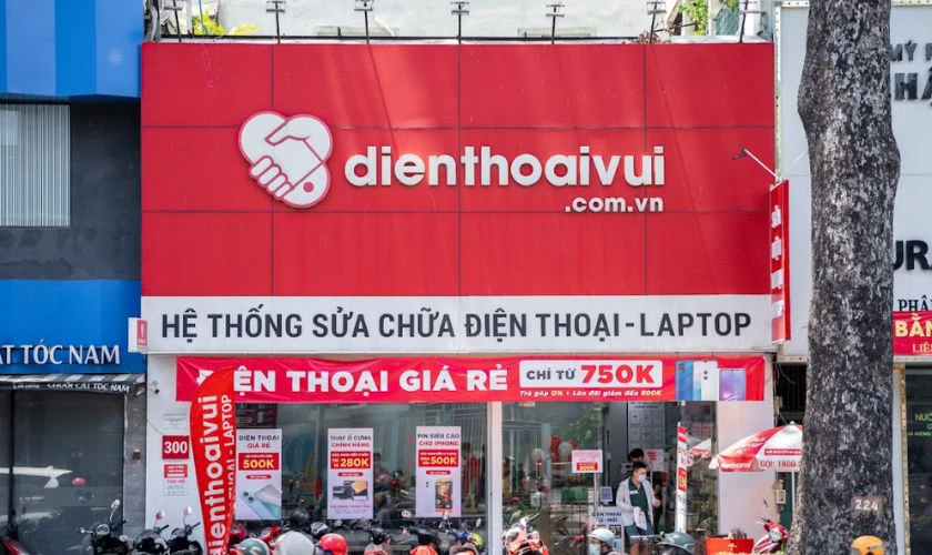 Thay main laptop quận Tân Bình