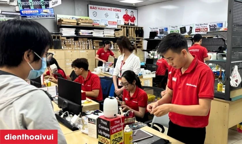 V&igrave; sao n&ecirc;n thay m&agrave;n h&igrave;nh Asus Rog Phone 7 GENA loại Pro tại Điện Thoại Vui?