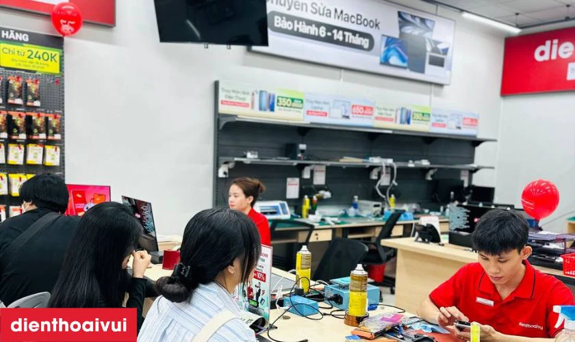 Vì sao lại chọn dịch vụ thay màn hình Dell tại Điện Thoại Vui?