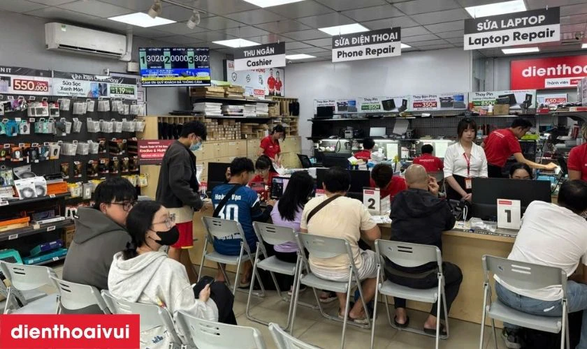 Địa chỉ thay m&agrave;n h&igrave;nh Infinix uy t&iacute;n, lấy liền