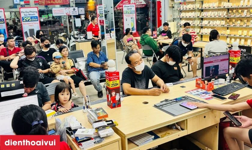 Dịch vụ thay màn hình Huawei Honor 7X chính hãng, lấy liền tại Điện Thoại Vui