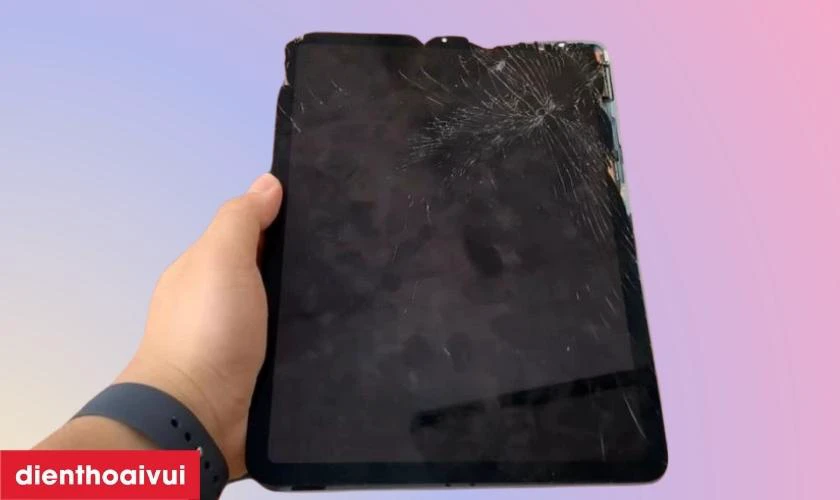 Khi nào nên thay màn hình mới cho iPad?