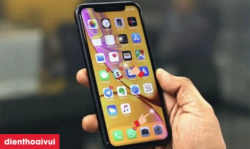 Xuất hiện các đốm màu lạ là dấu hiệu thường gặp nhận biết màn hình bị hư hỏng