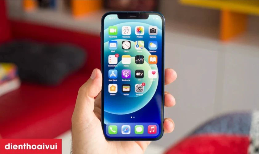 Màn hình chính hãng EK PRO thay cho iPhone 13 mini có tốt không?