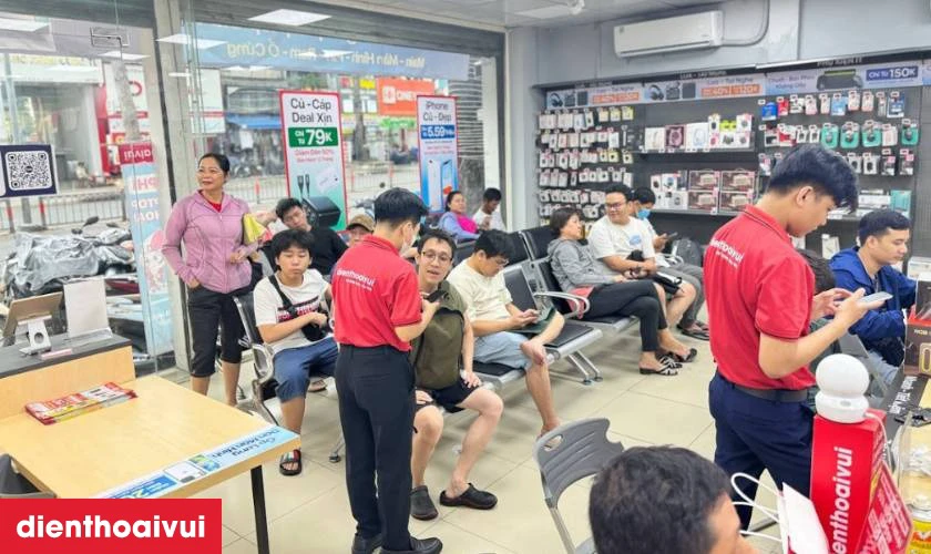 Các bước thay màn hình iPhone 8 Plus tại Điện Thoại Vui