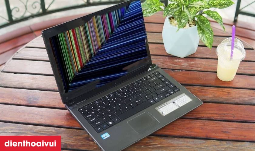 Thay màn hình laptop Acer Aspire 4745