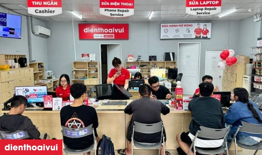 Quy tr&igrave;nh thay m&agrave;n h&igrave;nh Acer Chromebook 715 gi&aacute; tốt, lấy liền tại Điện Thoại Vui