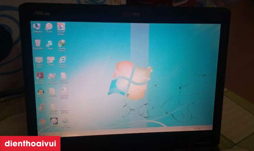 Nguy&ecirc;n nh&acirc;n cần thay m&agrave;n h&igrave;nh laptop Asus VivoBook Max X411