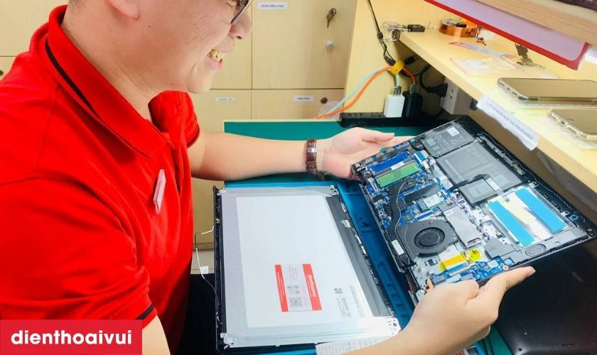 Quy tr&igrave;nh thay m&agrave;n h&igrave;nh laptop Asus VivoBook S15 S510UQ gi&aacute; tốt, lấy liền tại Điện Thoại Vui