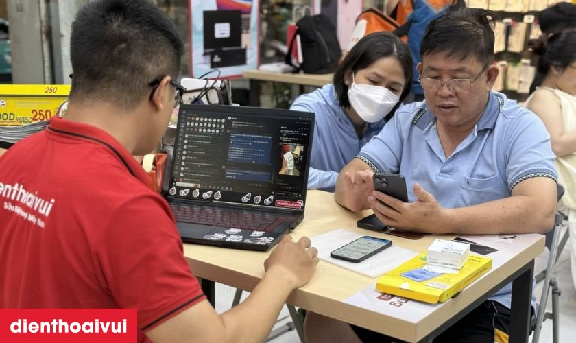 Quy tr&igrave;nh thay m&agrave;n h&igrave;nh laptop