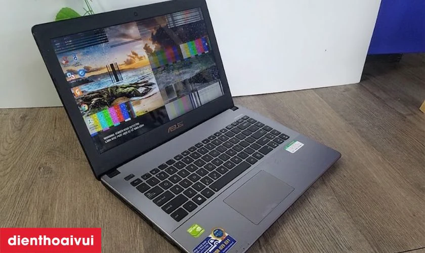 Dấu hiệu cần thay m&agrave;n h&igrave;nh laptop Asus X450