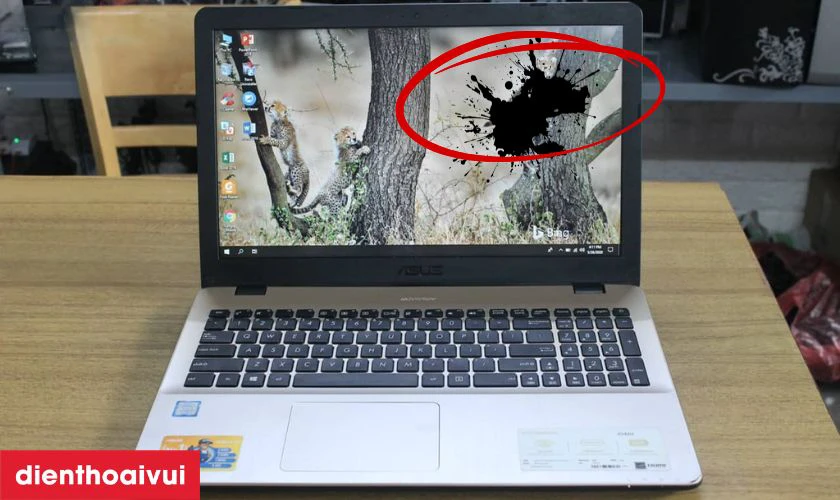 Khi n&agrave;o cần thay m&agrave;n h&igrave;nh laptop Asus X542U?