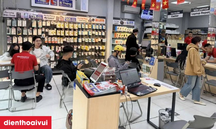 Địa chỉ thay m&agrave;n h&igrave;nh laptop