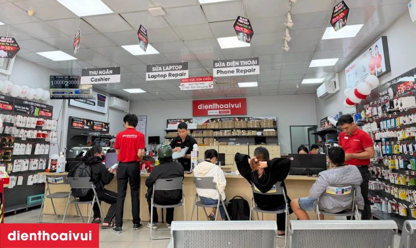 Quy tr&igrave;nh thay m&agrave;n h&igrave;nh Asus X754UQ chuy&ecirc;n nghiệp tại Điện Thoại Vui