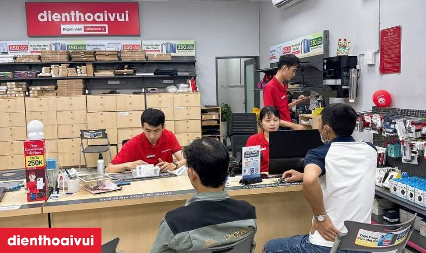 Thay màn hình laptop Dell Inspiron 13 7368 chính hãng