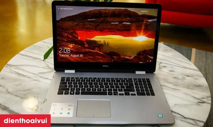 Đặc điểm nổi bật của màn hình Dell Inspiron 17 7737