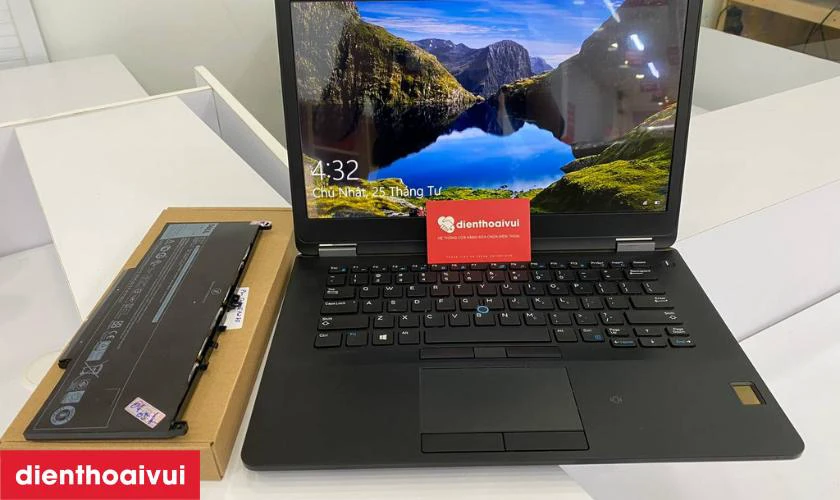 Thay màn hình laptop ở đâu uy tín?