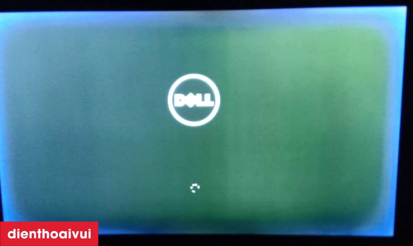 Dấu hiệu cần thay màn hình laptop Dell Vostro 14 5470