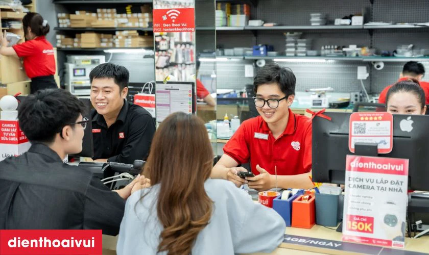 Quy trình thay màn hình laptop Dell Vostro 14 5470 chuyên nghiệp tại Điện Thoại Vui
