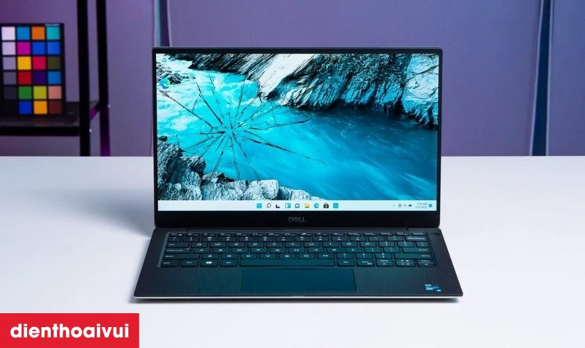 Dấu hiệu cần thay màn hình laptop Dell Xps 13 9305